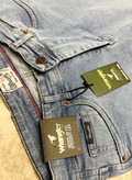 شلوار جین Wrangler یخی– برش کلاسیک و راحتی ماندگار